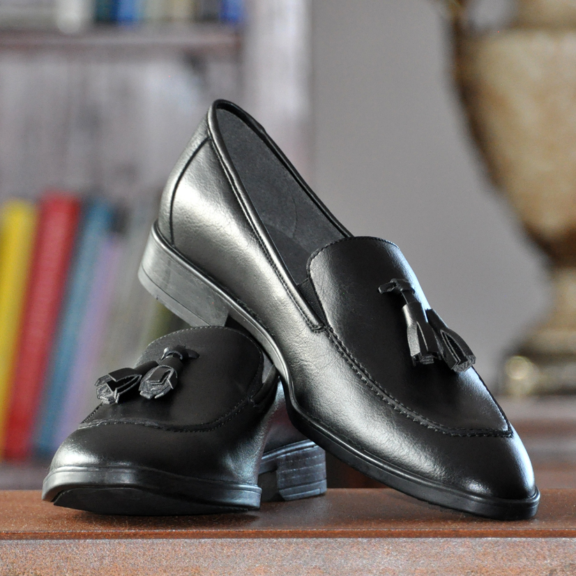 vandeu sport shoes