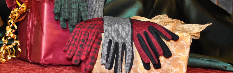Vegan gloves & scarves
