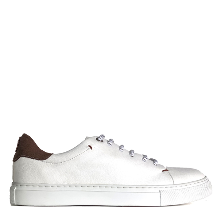 White sneaker, vegan & sustainable: SAMMY